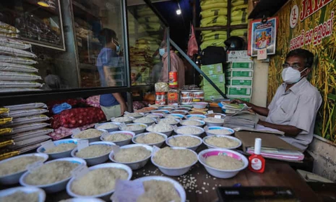 Sri Lanka đứng bên bờ vực phá sản trong năm 2022 vì COVID-19 - Ảnh 1. Sri Lanka đứng bên bờ vực phá sản trong năm 2022 vì COVID-19 - Ảnh 1.