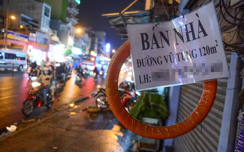 Giá nhà đất tăng, mua bán vắng lặng - Ảnh 1. Giá nhà đất tăng, mua bán vắng lặng - Ảnh 1.