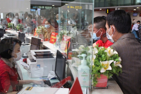 Không thiếu vé máy bay, mua liền đi trong ngày - Ảnh 1. Không thiếu vé máy bay, mua liền đi trong ngày - Ảnh 1.