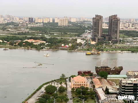 Thả bao cát xuống sông Sài Gòn để bảo trì hầm Thủ Thiêm, không có chuyện hầm gặp sự cố - Ảnh 1. Thả bao cát xuống sông Sài Gòn để bảo trì hầm Thủ Thiêm, không có chuyện hầm gặp sự cố - Ảnh 1.