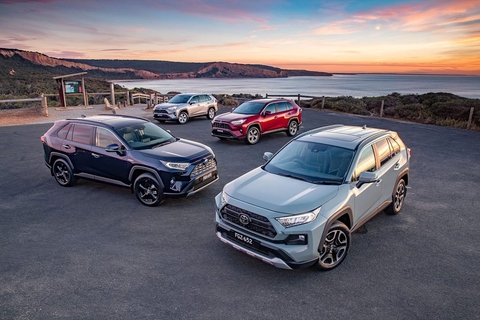 Sự thận trọng giúp Toyota tiếp tục bán xe nhiều nhất thế giới - Ảnh 3. Sự thận trọng giúp Toyota tiếp tục bán xe nhiều nhất thế giới - Ảnh 3.