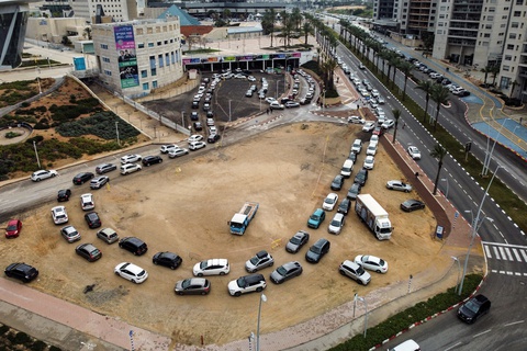 Israel mở cửa biên giới với nhiều nước; ca nhiễm COVID-19 tăng ở Quốc hội Mỹ và toàn quốc - Ảnh 2. Israel mở cửa biên giới với nhiều nước; ca nhiễm COVID-19 tăng ở Quốc hội Mỹ và toàn quốc - Ảnh 2.