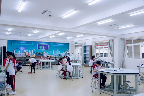 Hoàng Việt - ngôi trường giáo dục tự thân - tự lực khai phóng - Ảnh 17. Hoàng Việt - ngôi trường giáo dục tự thân - tự lực khai phóng - Ảnh 17.