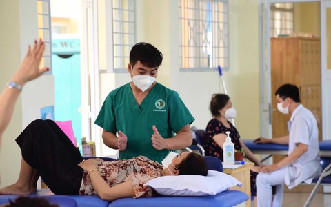 Điều trị hậu COVID-19 bằng Đông y ra sao? - Ảnh 1. Điều trị hậu COVID-19 bằng Đông y ra sao? - Ảnh 1.