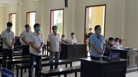 Xét xử vụ nguyên giám đốc Công ty Tây Nam bị cáo buộc gây thiệt hại hơn 300 tỉ đồng - Ảnh 1. Xét xử vụ nguyên giám đốc Công ty Tây Nam bị cáo buộc gây thiệt hại hơn 300 tỉ đồng - Ảnh 1.