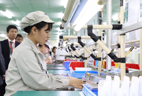 Năm 2021, 1,4 triệu người thất nghiệp, thu nhập bình quân 5,7 triệu đồng - Ảnh 1. Năm 2021, 1,4 triệu người thất nghiệp, thu nhập bình quân 5,7 triệu đồng - Ảnh 1.