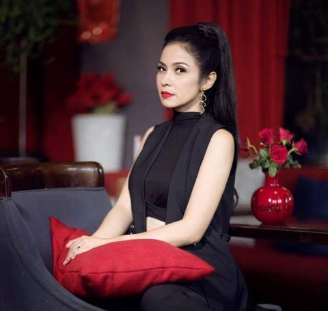 Người đẹp Tây Đô tuyên bố giải nghệ, Mai Tài Phến làm web drama chủ đề giang hồ - Ảnh 2. Người đẹp Tây Đô tuyên bố giải nghệ, Mai Tài Phến làm web drama chủ đề giang hồ - Ảnh 2.