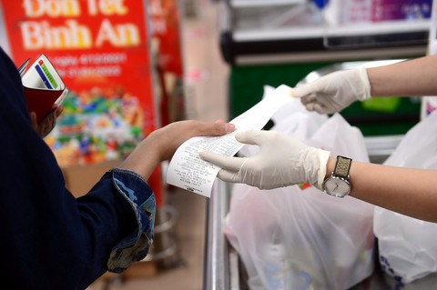 Vì sao chỉ giảm thuế xuống 8%? - Ảnh 1. Vì sao chỉ giảm thuế xuống 8%? - Ảnh 1.