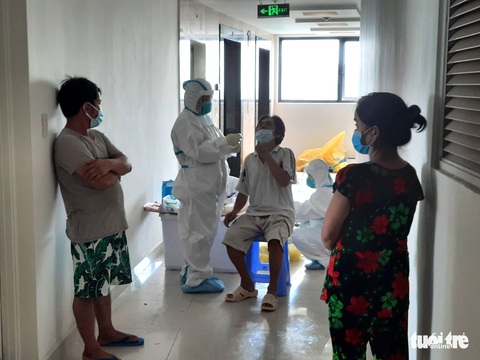 Tin sáng 8-1: Tiêm bổ sung gì khi 2 mũi đầu là Vero Cell? Hà Nội kiểm tra mua bán thuốc kháng virus - Ảnh 4. Tin sáng 8-1: Tiêm bổ sung gì khi 2 mũi đầu là Vero Cell? Hà Nội kiểm tra mua bán thuốc kháng virus - Ảnh 4.