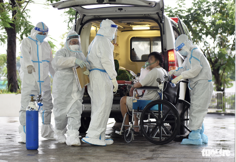 Tin sáng 8-1: Tiêm bổ sung gì khi 2 mũi đầu là Vero Cell? Hà Nội kiểm tra mua bán thuốc kháng virus - Ảnh 1. Tin sáng 8-1: Tiêm bổ sung gì khi 2 mũi đầu là Vero Cell? Hà Nội kiểm tra mua bán thuốc kháng virus - Ảnh 1.