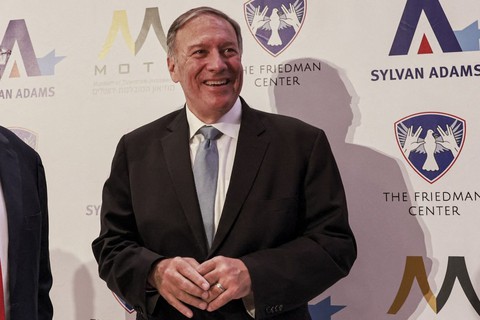 Cựu ngoại trưởng Mỹ Mike Pompeo giảm 40kg trong 6 tháng - Ảnh 1. Cựu ngoại trưởng Mỹ Mike Pompeo giảm 40kg trong 6 tháng - Ảnh 1.