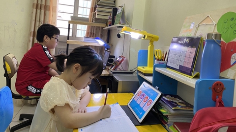 Mong ngày học sinh tiểu học tới trường - Ảnh 1. Mong ngày học sinh tiểu học tới trường - Ảnh 1.