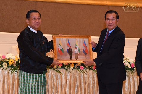 Campuchia thử cách mới với Myanmar, không đòi gặp bà Suu Kyi - Ảnh 1. Campuchia thử cách mới với Myanmar, không đòi gặp bà Suu Kyi - Ảnh 1.