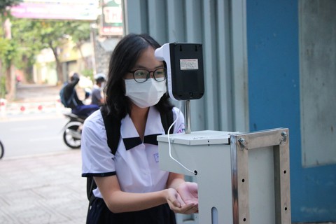 Học sinh lớp 7, 8 ở Củ Chi sẽ đến trường ngày 10-1 - Ảnh 1. Học sinh lớp 7, 8 ở Củ Chi sẽ đến trường ngày 10-1 - Ảnh 1.