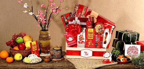 Những tặng phẩm không thể thiếu trong giỏ quà ngày Tết - Ảnh 1. Những tặng phẩm không thể thiếu trong giỏ quà ngày Tết - Ảnh 1.