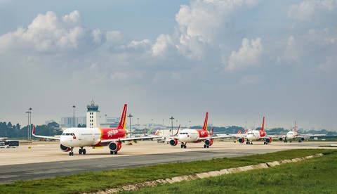 Bức tranh toàn cảnh thị trường hàng không Việt Nam so với thế giới năm 2021 - Ảnh 1. Bức tranh toàn cảnh thị trường hàng không Việt Nam so với thế giới năm 2021 - Ảnh 1.