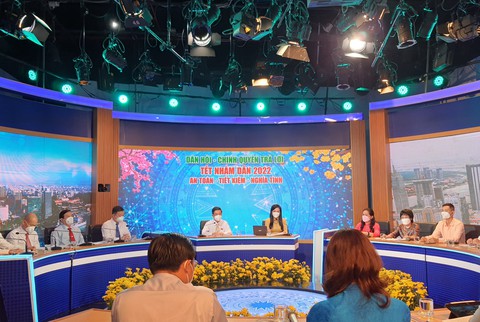 Dù khó khăn, TP.HCM vẫn dành hàng ngàn tỉ đồng chăm lo Tết cho người dân - Ảnh 1. Dù khó khăn, TP.HCM vẫn dành hàng ngàn tỉ đồng chăm lo Tết cho người dân - Ảnh 1.