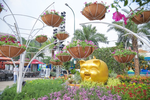 Mới lạ Hội hoa xuân 2022 tại Novaland Gallery - Ảnh 4. Mới lạ Hội hoa xuân 2022 tại Novaland Gallery - Ảnh 4.