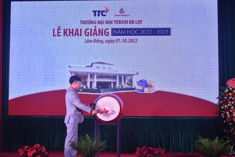 Trường đại học Yersin Đà Lạt khai giảng năm học 2022 - 2023 - Ảnh 1. Trường đại học Yersin Đà Lạt khai giảng năm học 2022 - 2023 - Ảnh 1.