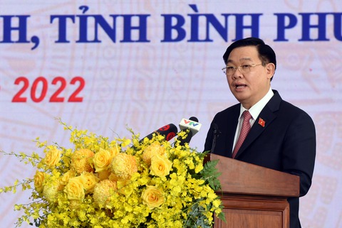 Chủ tịch Quốc hội Vương Đình Huệ: Lên thị xã để phục vụ người dân và doanh nghiệp tốt hơn - Ảnh 2. Chủ tịch Quốc hội Vương Đình Huệ: Lên thị xã để phục vụ người dân và doanh nghiệp tốt hơn - Ảnh 2.