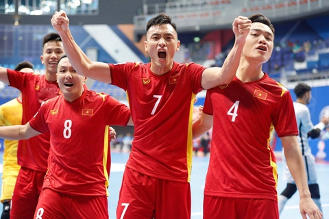 Futsal Việt Nam - Saudi Arabia: 3-1: Chiến thắng của kỷ luật và kiên nhẫn - Ảnh 1. Futsal Việt Nam - Saudi Arabia: 3-1: Chiến thắng của kỷ luật và kiên nhẫn - Ảnh 1.