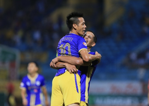 Hà Nội FC thắng đậm nhất V-League 2022 - Ảnh 1. Hà Nội FC thắng đậm nhất V-League 2022 - Ảnh 1.