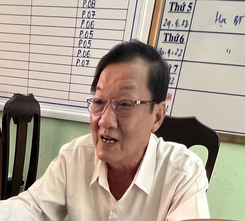 Phụ huynh đóng tiền theo thông báo, hiệu trưởng nói giáo viên thu sai - Ảnh 2. Phụ huynh đóng tiền theo thông báo, hiệu trưởng nói giáo viên thu sai - Ảnh 2.