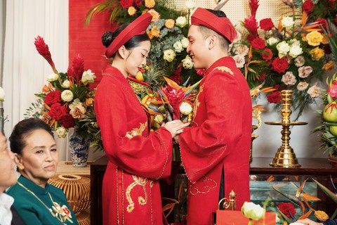 Không gian lễ vu quy đậm phong cách xưa của cô dâu Liêu Hà Trinh - Ảnh 11. Không gian lễ vu quy đậm phong cách xưa của cô dâu Liêu Hà Trinh - Ảnh 11.