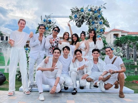 Diệu Nhi - Anh Tú lầy lội hết nấc trong tiệc độc thân - Ảnh 2. Diệu Nhi - Anh Tú lầy lội hết nấc trong tiệc độc thân - Ảnh 2.