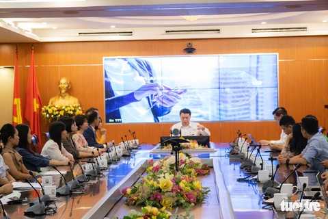 Tin sáng 10-10: Công bố Ngày Chuyển đổi số quốc gia; TP.HCM họp tiến độ dự án nhà ga T3 - Ảnh 1. Tin sáng 10-10: Công bố Ngày Chuyển đổi số quốc gia; TP.HCM họp tiến độ dự án nhà ga T3 - Ảnh 1.