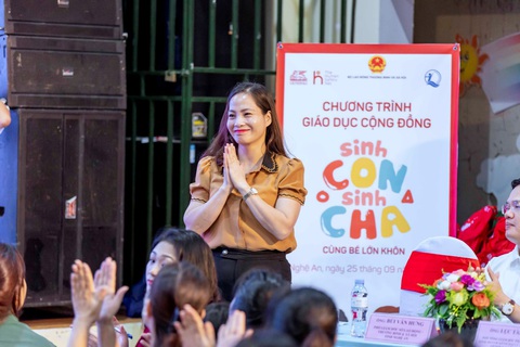 Chương trình ‘Sinh Con, Sinh Cha’ đến Nghệ An - Ảnh 3. Chương trình ‘Sinh Con, Sinh Cha’ đến Nghệ An - Ảnh 3.