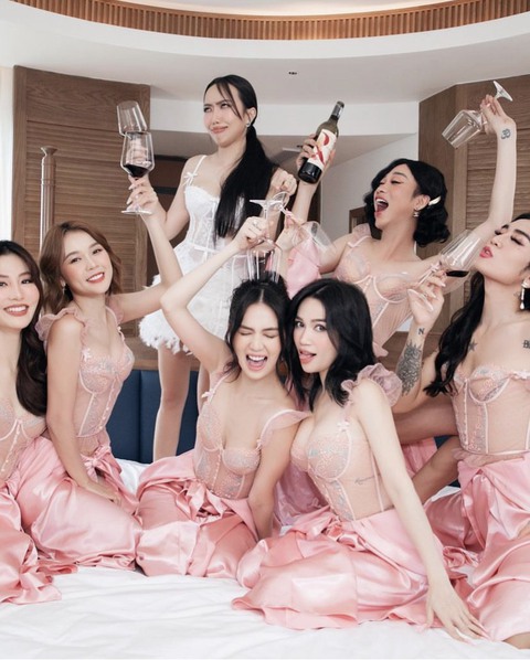 BB Trần, Hải Triều làm phù dâu cho đám cưới Diệu Nhi - Anh Tú - Ảnh 5. BB Trần, Hải Triều làm phù dâu cho đám cưới Diệu Nhi - Anh Tú - Ảnh 5.