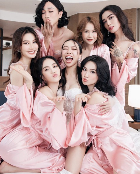 BB Trần, Hải Triều làm phù dâu cho đám cưới Diệu Nhi - Anh Tú - Ảnh 3. BB Trần, Hải Triều làm phù dâu cho đám cưới Diệu Nhi - Anh Tú - Ảnh 3.