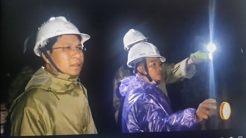 Sạt lở thủy điện tại Quảng Ngãi, một công nhân trực máy mất liên lạc - Ảnh 1. Sạt lở thủy điện tại Quảng Ngãi, một công nhân trực máy mất liên lạc - Ảnh 1.