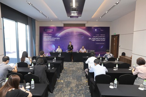 Lần đầu tiên Việt Nam tổ chức Hội nghị thượng đỉnh blockchain 2022 - Ảnh 1. Lần đầu tiên Việt Nam tổ chức Hội nghị thượng đỉnh blockchain 2022 - Ảnh 1.