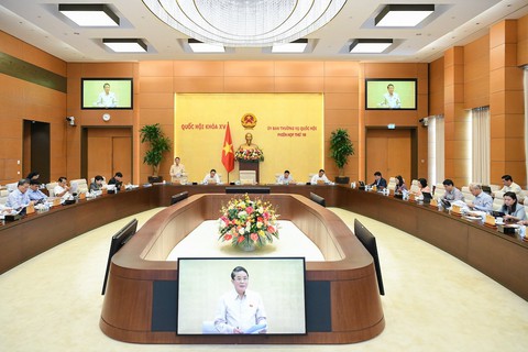 Chiết khấu không phù hợp, giá mua cao hơn bán nên nhiều cây xăng đóng cửa - Ảnh 1. Chiết khấu không phù hợp, giá mua cao hơn bán nên nhiều cây xăng đóng cửa - Ảnh 1.