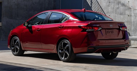 Nissan Almera 2023 ra mắt: Thiết kế mới trong bộ khung cũ - Ảnh 7. Nissan Almera 2023 ra mắt: Thiết kế mới trong bộ khung cũ - Ảnh 7.