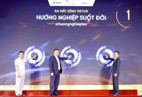 Sai số về tỉ lệ lao động thất nghiệp: Bộ đính chính, chuyên gia xin lỗi và khoảng trống về dự báo - Ảnh 1. Sai số về tỉ lệ lao động thất nghiệp: Bộ đính chính, chuyên gia xin lỗi và khoảng trống về dự báo - Ảnh 1.