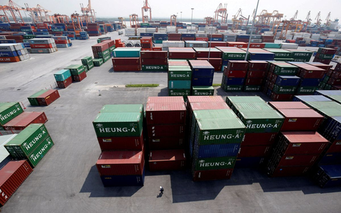 IMF dự báo GDP Việt Nam tiếp tục tăng trưởng trong lúc châu Á giảm - Ảnh 1. IMF dự báo GDP Việt Nam tiếp tục tăng trưởng trong lúc châu Á giảm - Ảnh 1.