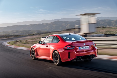 BMW M2 đời mới: Xe thể thao giá mềm cho người nhập môn - Ảnh 9. BMW M2 đời mới: Xe thể thao giá mềm cho người nhập môn - Ảnh 9.