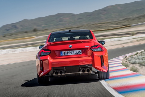 BMW M2 đời mới: Xe thể thao giá mềm cho người nhập môn - Ảnh 7. BMW M2 đời mới: Xe thể thao giá mềm cho người nhập môn - Ảnh 7.