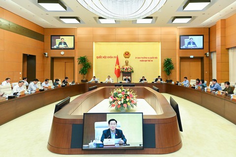 Ủy ban Thường vụ Quốc hội cho ý kiến việc chuẩn bị kỳ họp bất thường thứ hai của Quốc hội - Ảnh 1. Ủy ban Thường vụ Quốc hội cho ý kiến việc chuẩn bị kỳ họp bất thường thứ hai của Quốc hội - Ảnh 1.