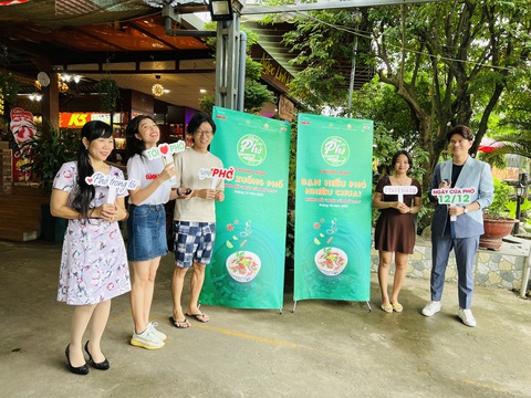 2 ngày sôi nổi cùng Phở xuống phố - Ảnh 18. 2 ngày sôi nổi cùng Phở xuống phố - Ảnh 18.