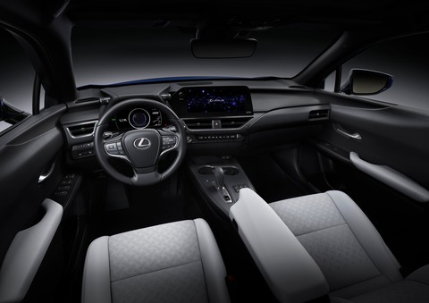Xe điện đầu tiên của Lexus tăng 40% tầm vận hành, đi Hà Nội - Hạ Long rồi về vẫn dư - Ảnh 3. Xe điện đầu tiên của Lexus tăng 40% tầm vận hành, đi Hà Nội - Hạ Long rồi về vẫn dư - Ảnh 3.