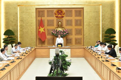 Phó thủ tướng: Diễn biến giá xăng dầu rất khó lường, phải có giải pháp đảm bảo nguồn cung - Ảnh 1. Phó thủ tướng: Diễn biến giá xăng dầu rất khó lường, phải có giải pháp đảm bảo nguồn cung - Ảnh 1.