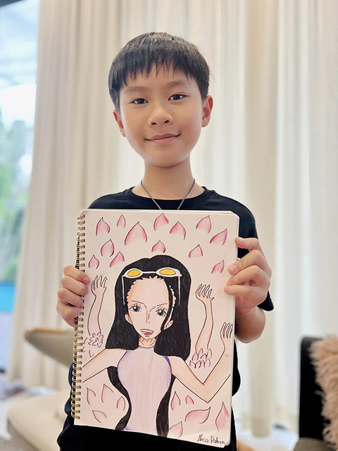 Ngỡ ngàng với tài năng vẽ của 4 con nhà Lý Hải - Minh Hà - Ảnh 2. Ngỡ ngàng với tài năng vẽ của 4 con nhà Lý Hải - Minh Hà - Ảnh 2.