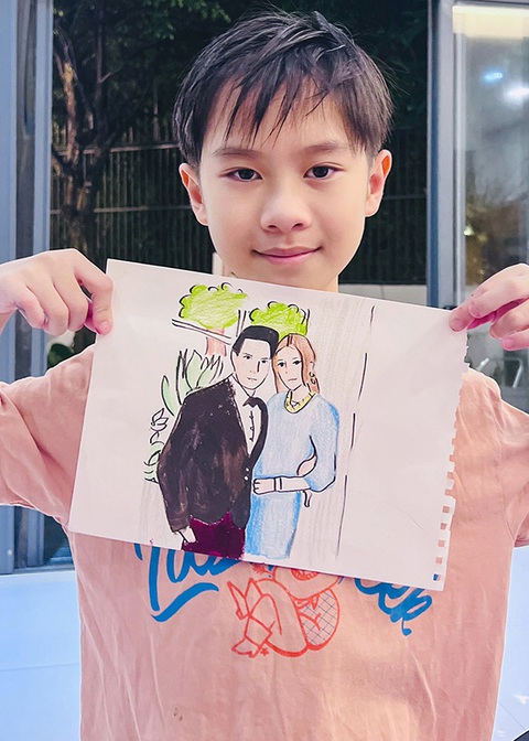 Ngỡ ngàng với tài năng vẽ của 4 con nhà Lý Hải - Minh Hà - Ảnh 4. Ngỡ ngàng với tài năng vẽ của 4 con nhà Lý Hải - Minh Hà - Ảnh 4.