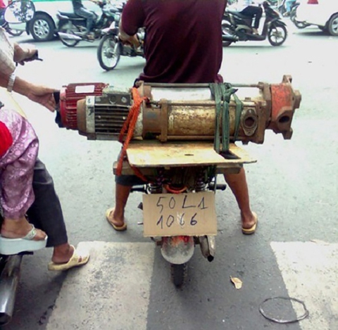 Muôn kiểu biển số xe độc nhất vô nhị Việt Nam - Ảnh 5. Muôn kiểu biển số xe độc nhất vô nhị Việt Nam - Ảnh 5.