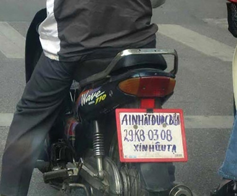 Muôn kiểu biển số xe độc nhất vô nhị Việt Nam - Ảnh 6. Muôn kiểu biển số xe độc nhất vô nhị Việt Nam - Ảnh 6.