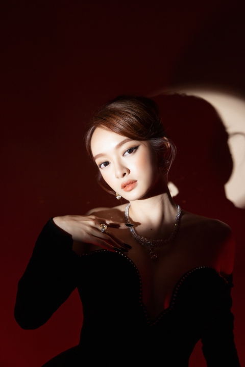 Quyết định bất ngờ, táo bạo tuổi 23 của Kaity Nguyễn - Ảnh 6. Quyết định bất ngờ, táo bạo tuổi 23 của Kaity Nguyễn - Ảnh 6.